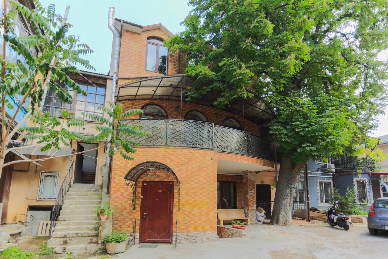 Hostel N1 Dom Odessa Exterior photo